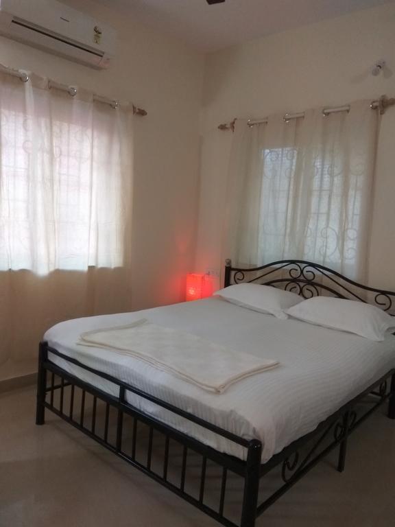 Guitar Home Stays Candolim Exterior foto